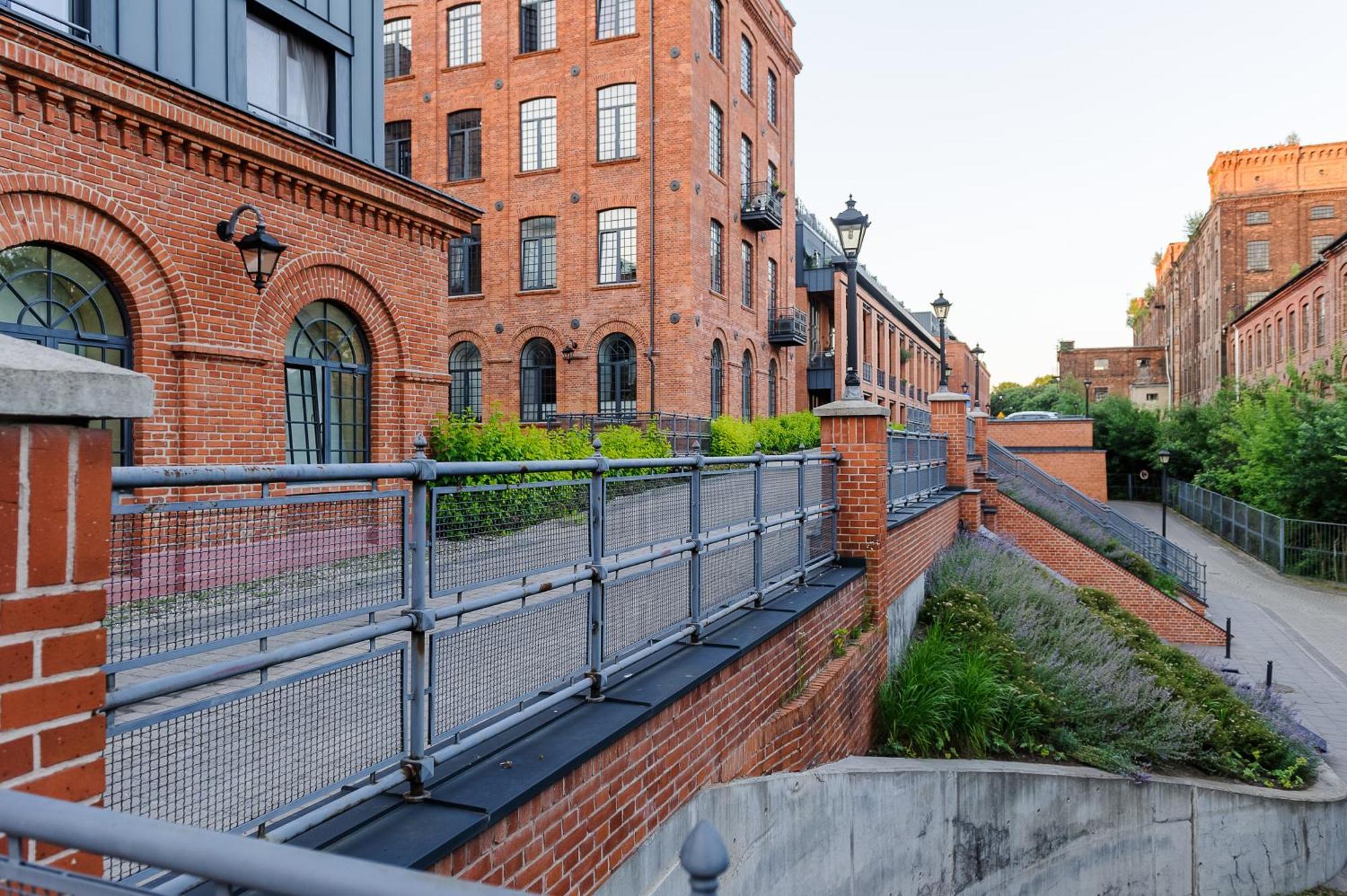 Lumina Loft Tymienieckiego With A View Of The Lake Łódź Exterior foto